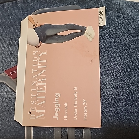 Destination Maternity Jegging Size Small Under Belly Fit New - Picture 5 of 15